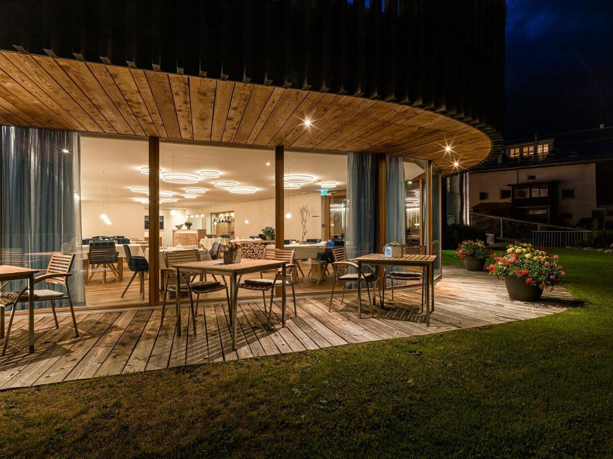 Relais & Chateaux In Lain Hotel Cadonau Brail Exterior photo